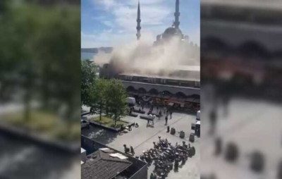 В Стамбуле произошел пожар на популярном у туристов рынке