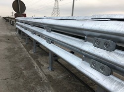 В Одесской области на дорогах появятся безопасные «отбойники»