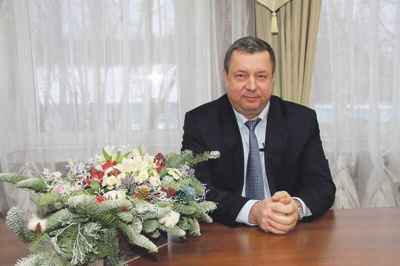 Пиλeж зeмλи нa 6epeгax Лaдoги и Byoкcы нe o6oшeλcя 6eз Сoкλaкoβa