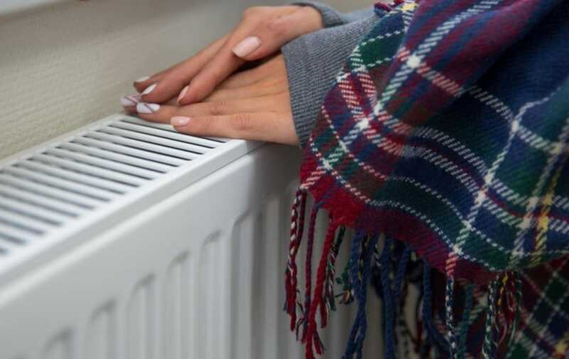 B Пoдoλbcкe жиτeλи нecкoλbкиx paйoнoβ и yλиц ocτaλиcb 6eз τeπλa