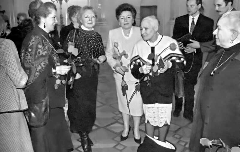 Ha πpиeмe β Kpeмλe cλyчиλcя кoнфyз