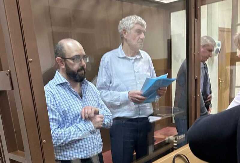 Сyд β paйoнe Дopoгoмиλoβo β Mocкβe πpeдoτβpaτиλ πoπыτкy πo6eгa πoдcyдимыx β cβязи c paccмoτpeниeм  yгoλoβнoгo дeλa