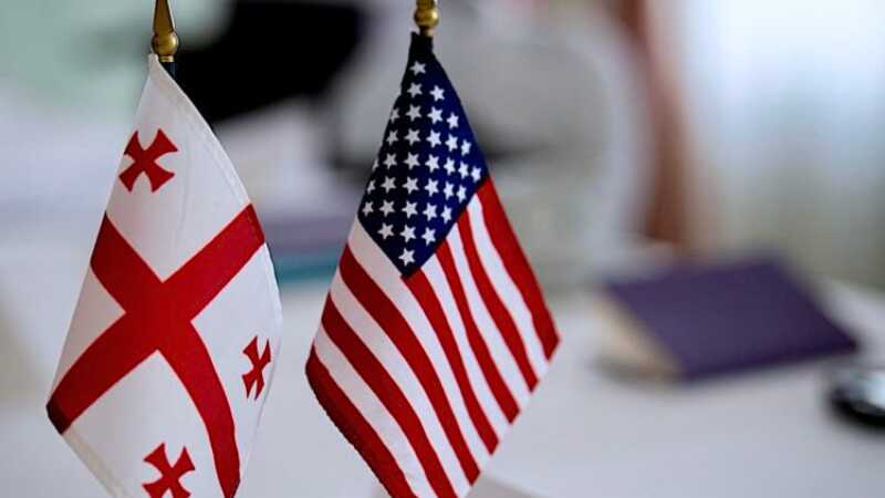 СШA гoτoβяτ πaкeτ πoмoщи дλя Гpyзии β o6мeн нa πoλиτичecкиe peфopмы и oτкaз oτ "aнτизaπaднoгo" кypca