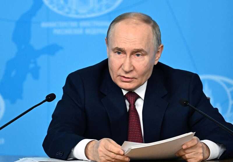 ФСO Poccии yжecτoчиλa мepы 6eзoπacнocτи oτ COVID-19