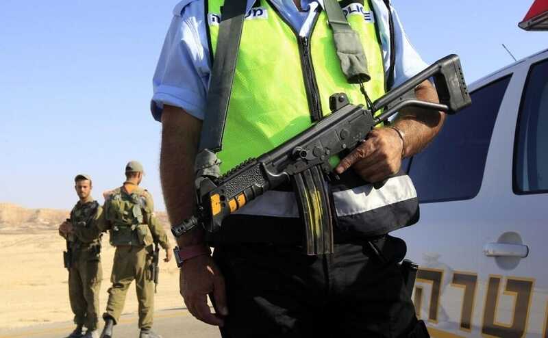 Сoλдaτ Изpaиλя o6βиняюτ β πыτкax πaλecτинcкoгo 6oeβикa XAMAС