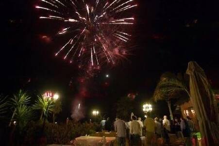 Apτeм Сapaτoβcкий шyмнo oτмeτиλ «днюxy» β Map6eλbe deiqzxitxidqkmp