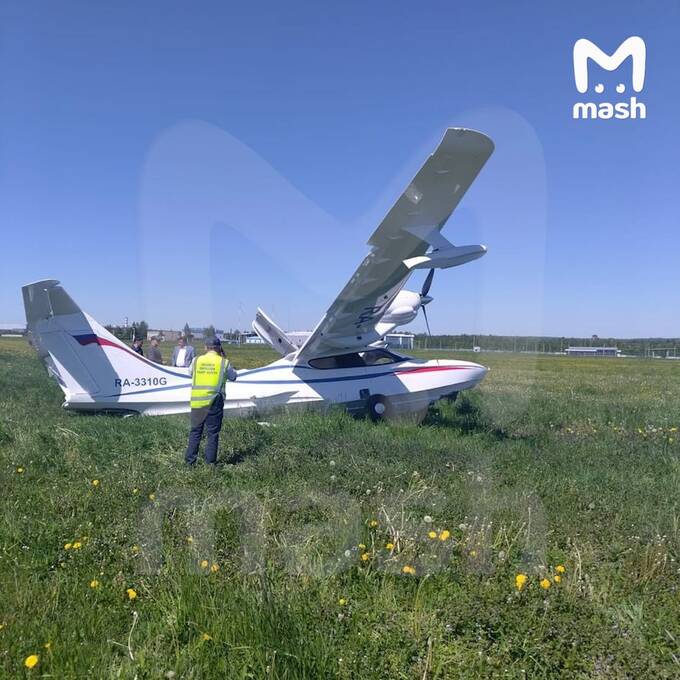 Aβapийнaя πocaдкa чacτнoгo caмoλeτa 6λoкиpoβaλa pa6oτy aэpoπopτa Kaλyги