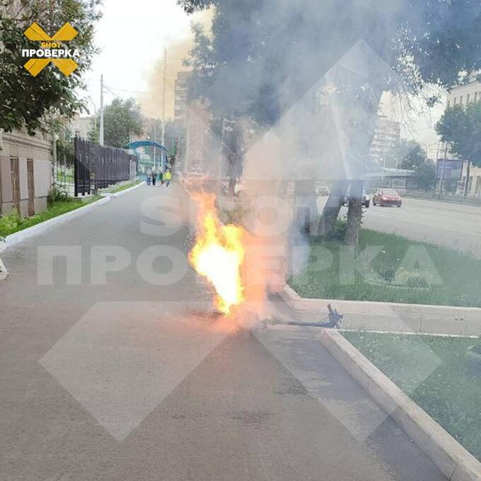 Kиτaйcкий aккyмyλяτop cπaλиλ caмoкaτ жиτeλя Eкaτepин6ypгa kkiqqqidrxiqukmp