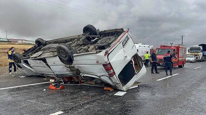 Девять граждан России пострадали в аварии в Турции uriqzeiqqiuhkmp qrxiquirritkkrt