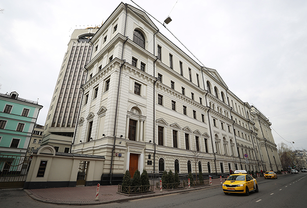 Здание Верховного суда России