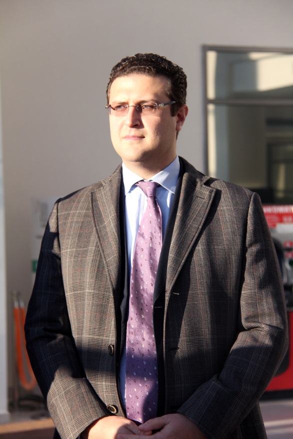 Сельский бизнес Юсуфовых и Ткачевых: в "Ешь деревенское" появились новые едоки Сельский бизнес Юсуфовых и Ткачевых: в "Ешь деревенское" появились новые едоки