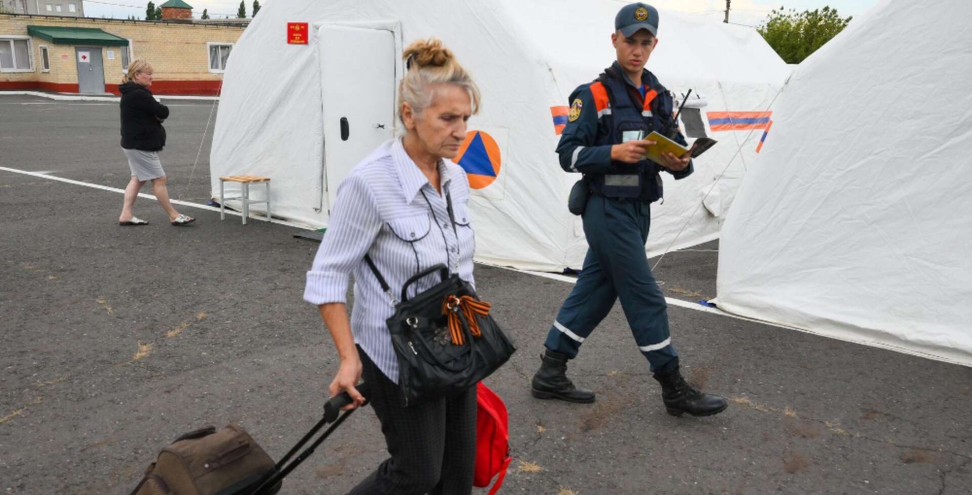 Бoλee 121 τыcячи чeλoβeк πepeмecτиλи из Kypcкoй o6λacτи c нaчaλa эβaкyaции