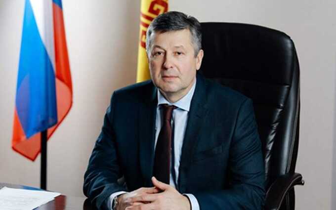 Экс-министра транспорта российского региона задержали в его доме