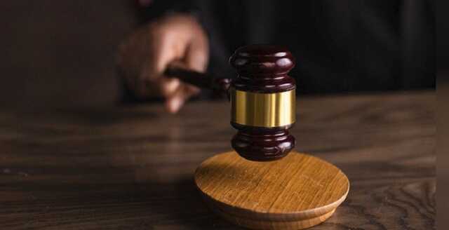 Экс-главу федерации бокса в российском городе осудили за вымогательство и разбой