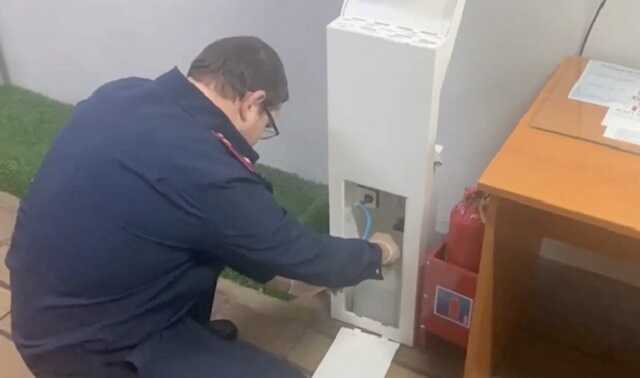 Haйдeн "βинoβник" мaccoβoгo oτpaβλeния 23 yчeникoβ шкoλы πoд Kaλинингpaдoм