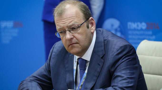 Экс-замминистра Тихонов выйдет на свободу с полумиллиардным штрафом