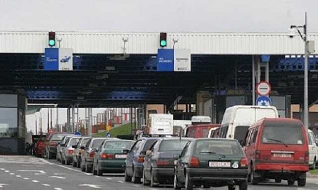 Через Беларусь в Россию? Почему поток люксовых авто шел через Польшу и как их будут ввозить сейчас