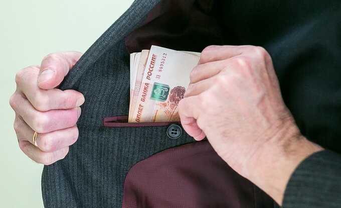 Взятки отправляли в «Фонд содействия программам ГУВД»