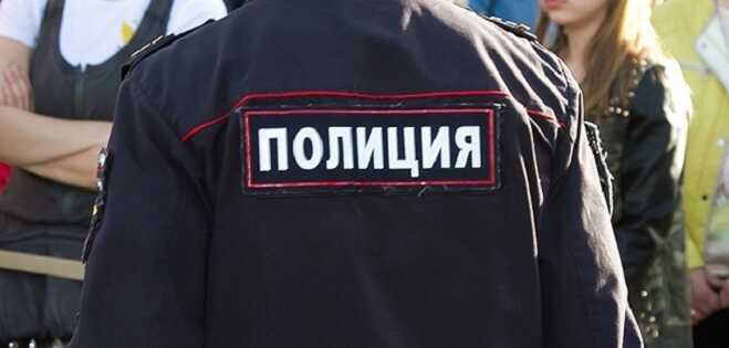 Экс-полицейский получил три года колонии за перелом ребра задержанному