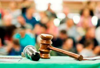 Клюшка легендарного Уэйна Гретцки ушла с молотка за баснословную сумму