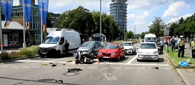 В Германии во время сопровождения кортежа Орбана в ДТП погиб полицейский