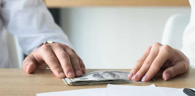 Море, солнце и коррупция