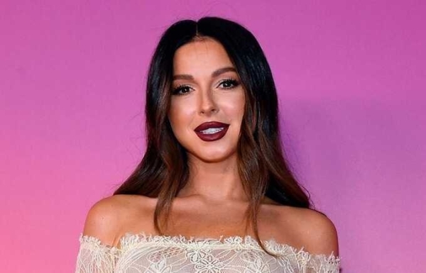 Нюша впервые назвала причину развода с мужем: свободные отношения, измены, брачный договор