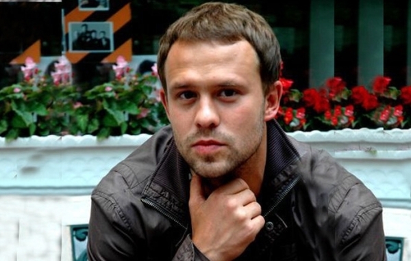 Роковая гибель первой любви, оставил 3 сына двум бывшим женам: Почему Кирилла Плетнева всё ещё мучают панические атаки