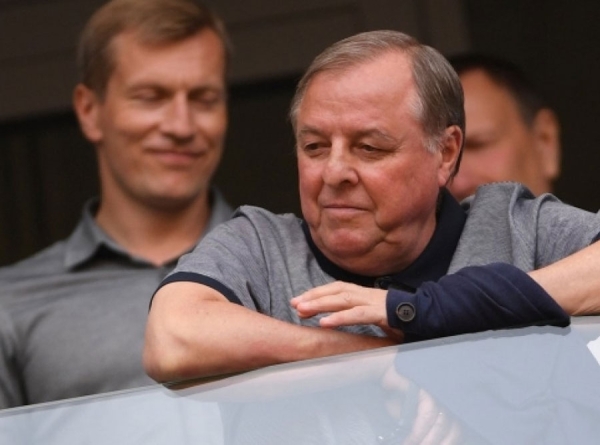 Судье того или иного матча суют деньги