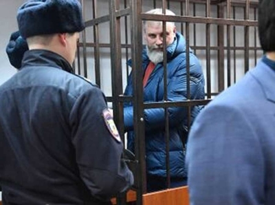 iSpring и Юрий Усков — как фигурант дела о хищениях миллионами отмывается через фальшивые биографии и пиар-компании