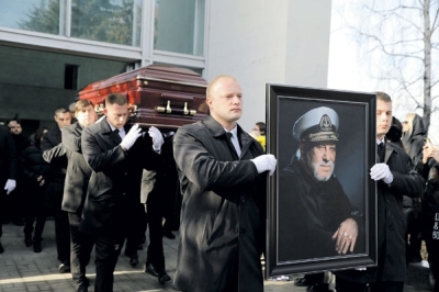 «Была дикая истерика»: Киркоров рассказал, как узнал о смерти отца