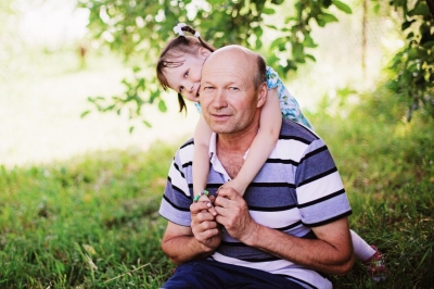 Часики тоже тикают: до скольких лет мужчине оптимально обзаводиться детьми