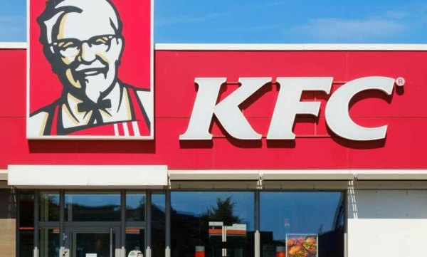 В Москве заместитель директора ресторана KFC вымогал деньги, угрожая распространить видео с крысами, пробегающими по кухне заведения