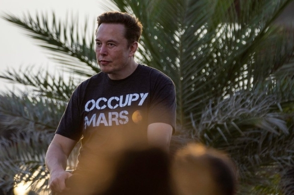 СМИ: Илон Маск поделился своим семенем ради колонизации Марса