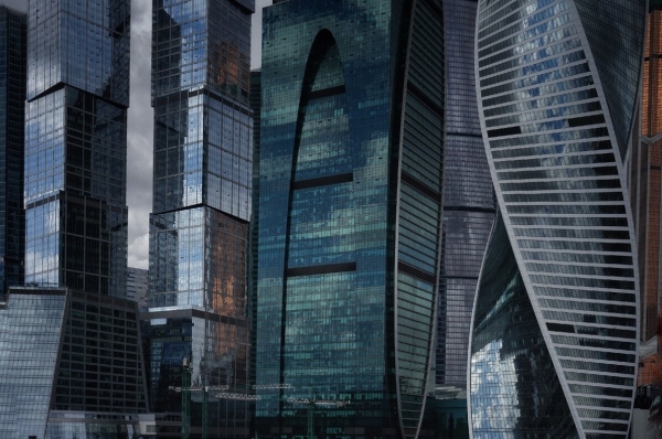 Заброшенный комплекс Москва-Сити при зомби-апокалипсисе