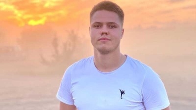 Блогер Антон Скуратов подвергается обвинениям в насилии над собственной супругой, в том числе в насильственном принуждении к аборту