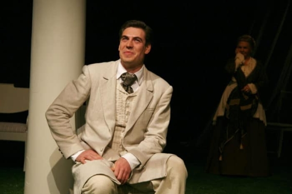 Дмитрий Петрович Дюжев. Биография и компромат