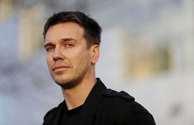 Суд заочно арестовал журналиста Зыгаря