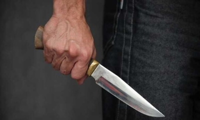 В Москве мужчина совершил нападение с ножом на свою бывшую жену в примерочной торгового центра