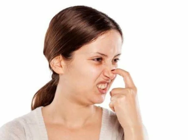 Поколение 40-60 летних до сих пор в это верит. Бытовые суеверия позднего СССР