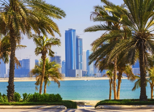 Шарджа – город небоскребов и белоснежных пляжей