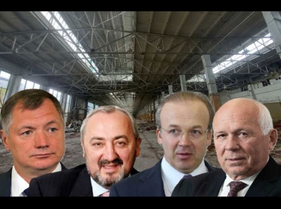 Чемезов подМиГнул Мащицкому?