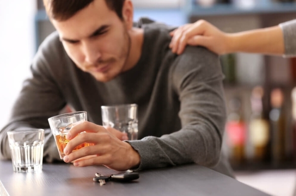 Границы безопасности - как себя вести с зависимым? Рассказывает нарколог