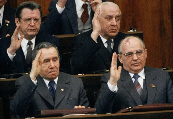 Альтернатива перестройке: называю 5 кандидатур, что могли б возглавить нашу страну вместо Горбачева