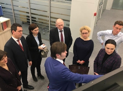 Чиновник Росреестра Глеб Фомин пустил в дело пистолет