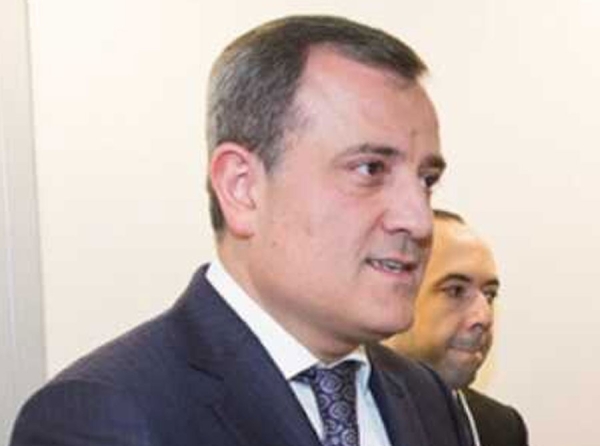 Компания семьи главы МИД Азербайджана выиграла тендер, не публиковавшийся на портале госзакупок