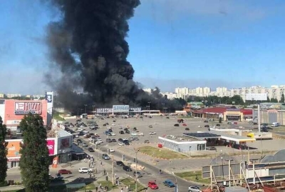 В Харькове российская управляемая авиационная бомба попала в строительный супермаркет