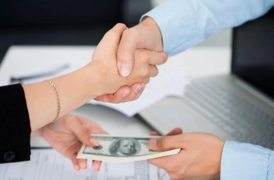 Как быстро и безопасно перевести деньги из Австрии в Россию