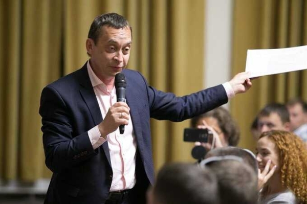 Антонов в очередной раз тянет одеяло на себя