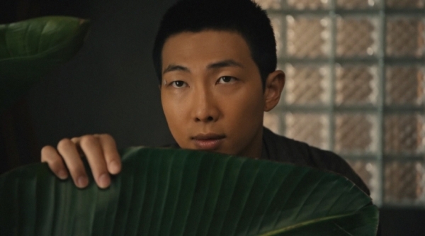 РМ из BTS: Откровение о Личной Жизни в Новом Клипе &quot;Come Back to Me&quot;